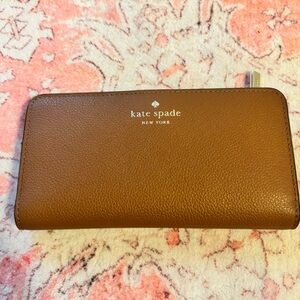 Kate Spade Tan Leather Wallet